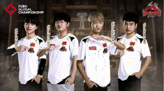 英雄联盟全球粉丝庆典盛大开启 成都春熙路热闹非凡